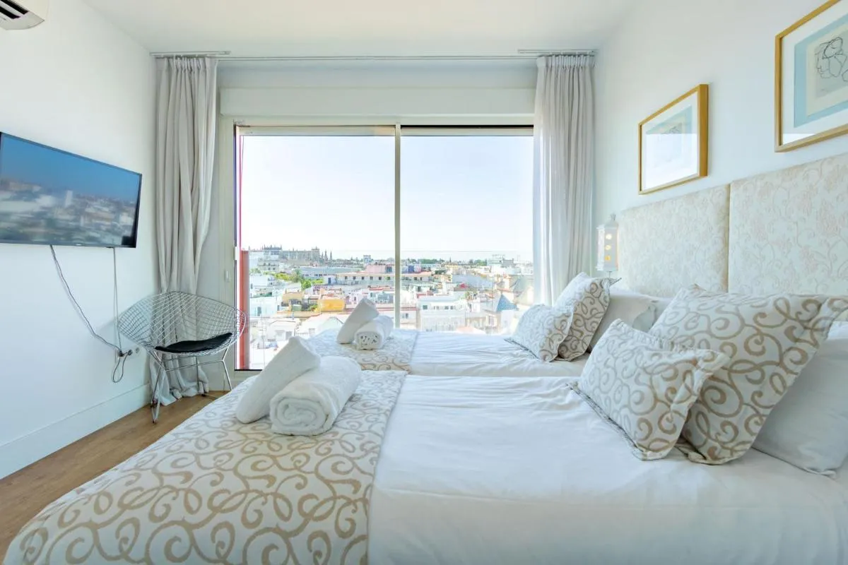 Image 1 of San Pablo Deluxe Suite by Valcambre