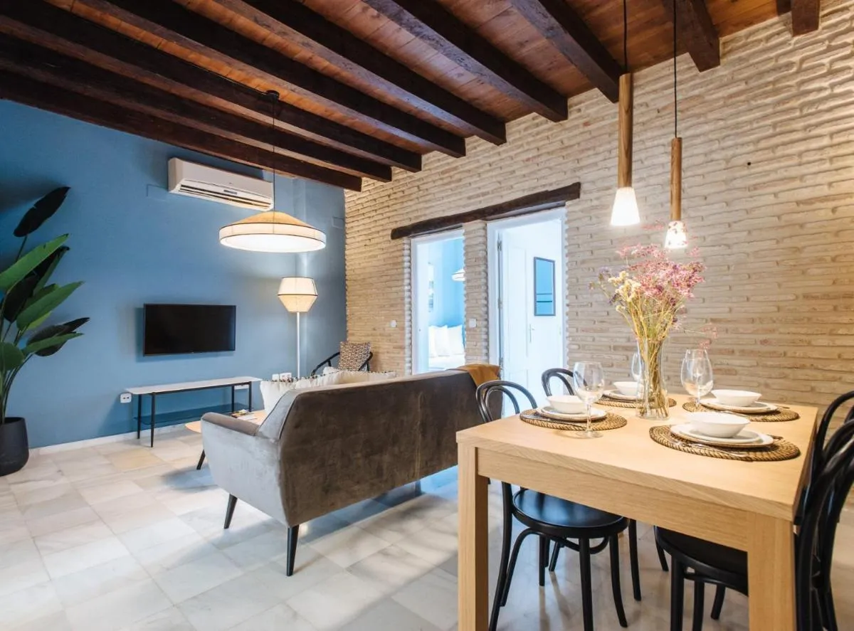 Image 3 of Suites Triana Sevilla Apartments