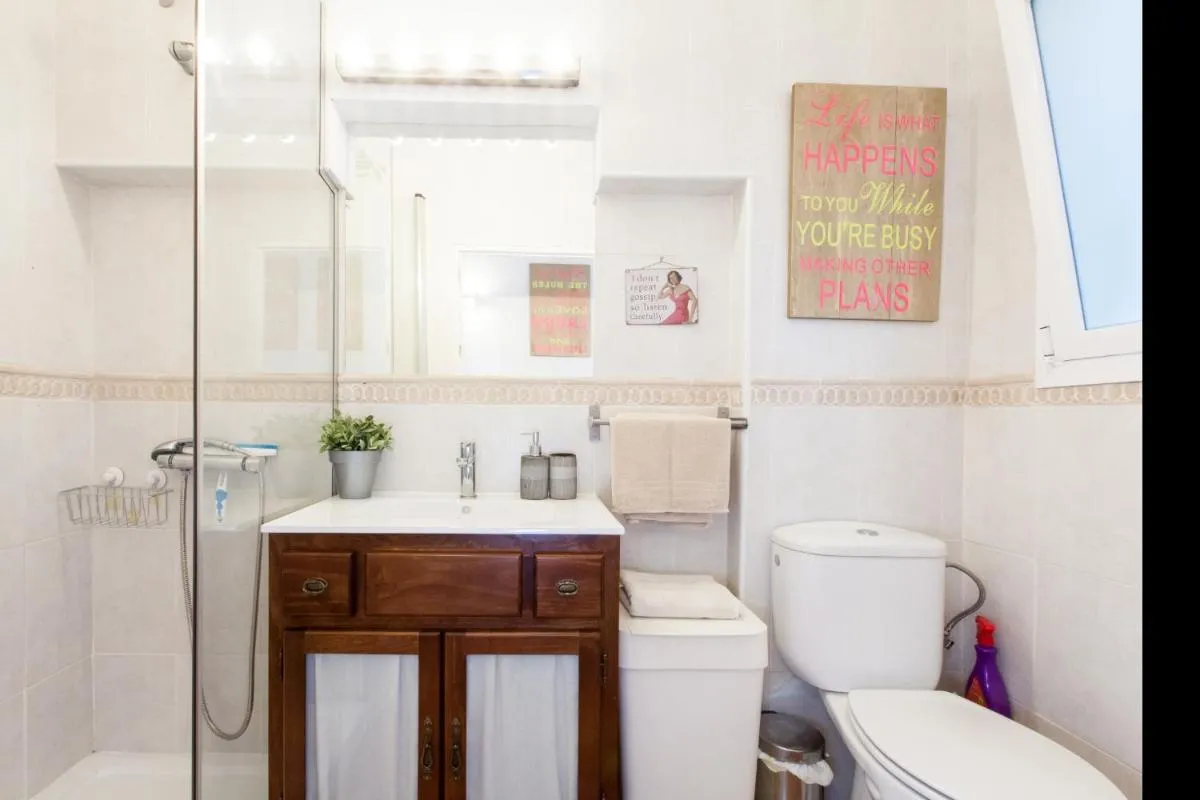 Image 2 of Sweet home in downtow in Seville