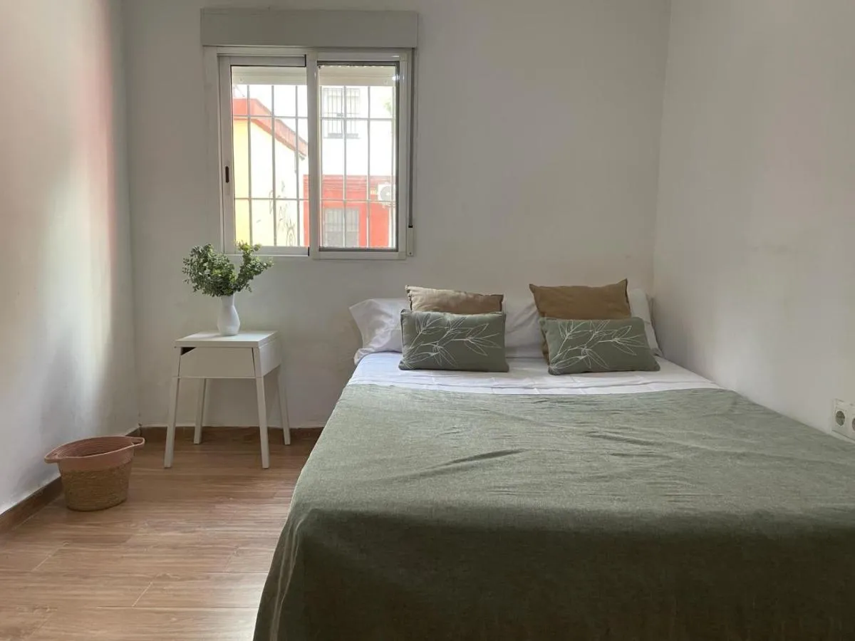 Image 5 of Triana Roomable