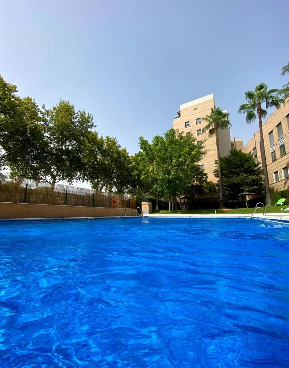 Image 2 of Tu oasis de lujo junto al Guadalquivir