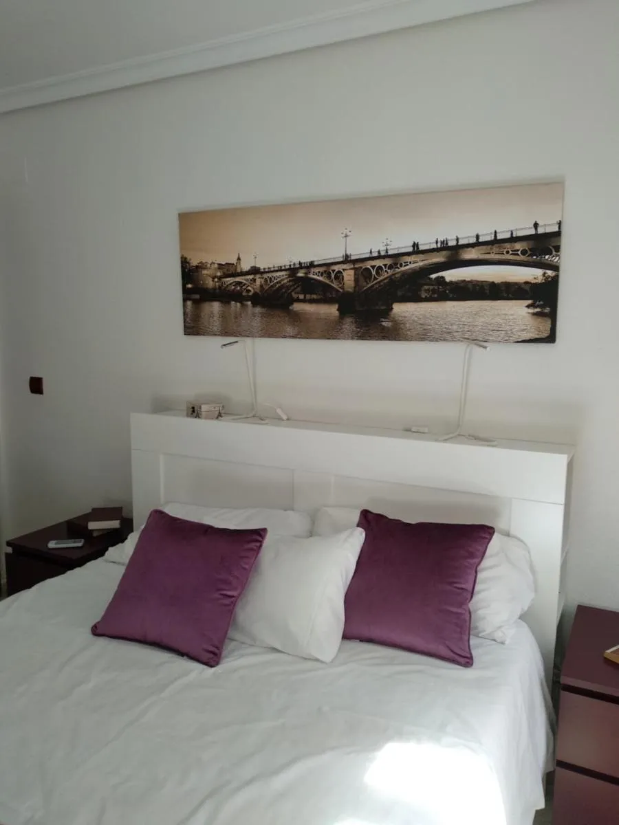 Image 1 of Turquesa de Sevilla Suite