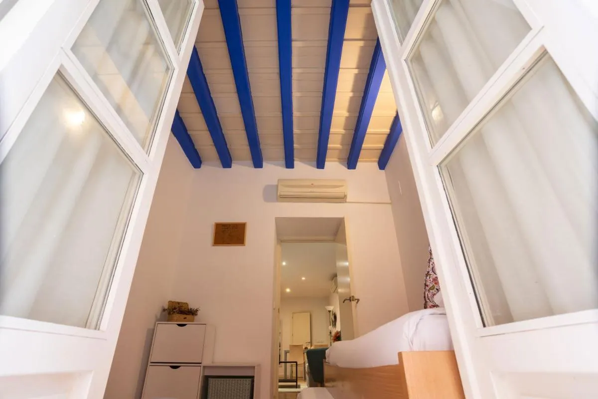 Image 2 of Vidrio Urban Apartment