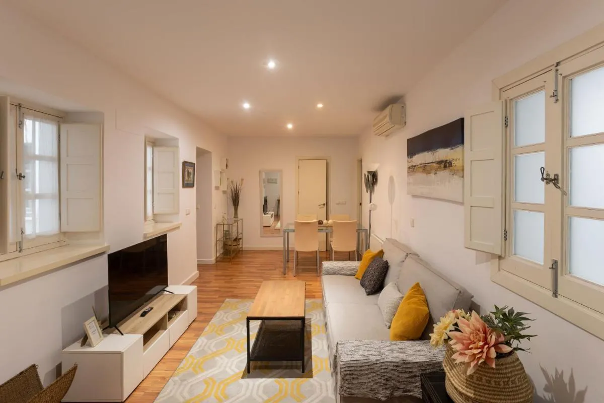 Image 4 of Vidrio Urban Apartment