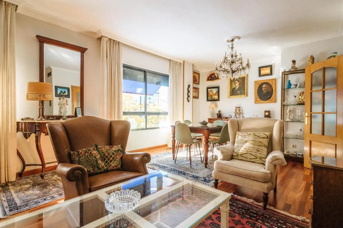 Image of acogedor piso con parking santa justa