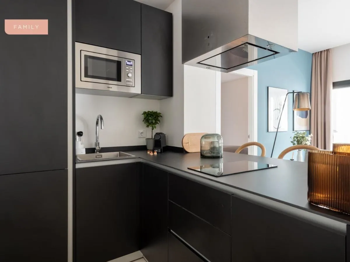 Image 4 of limehome Sevilla Calle Torcuato Luca de Tena – Digital Access