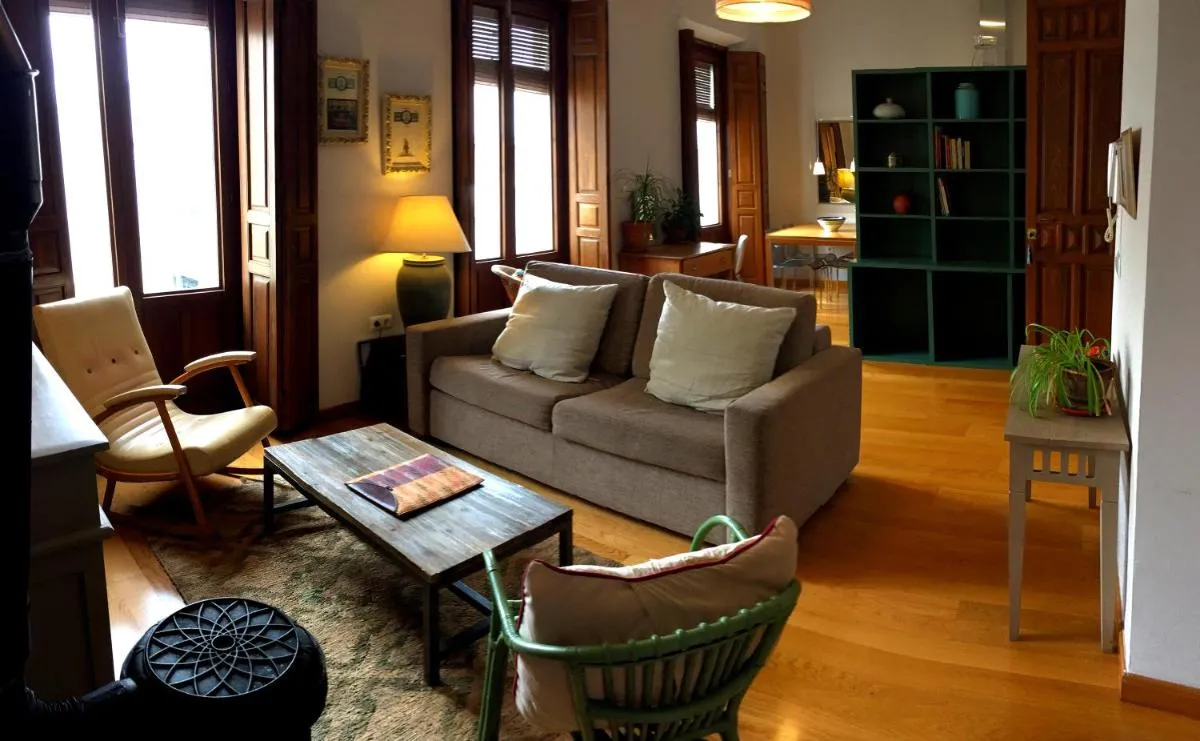 Image 4 of 19th Century Sevillian Apartment