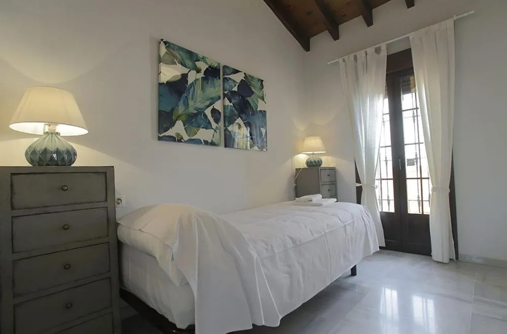 Image 6 of ALOJAMIENTO EN SEVILLA-TRIANA