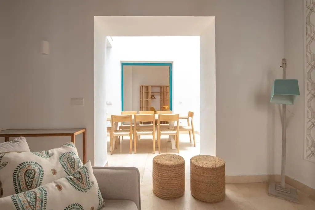 Image 1 of Alhondiga City Center Private House by Valcambre