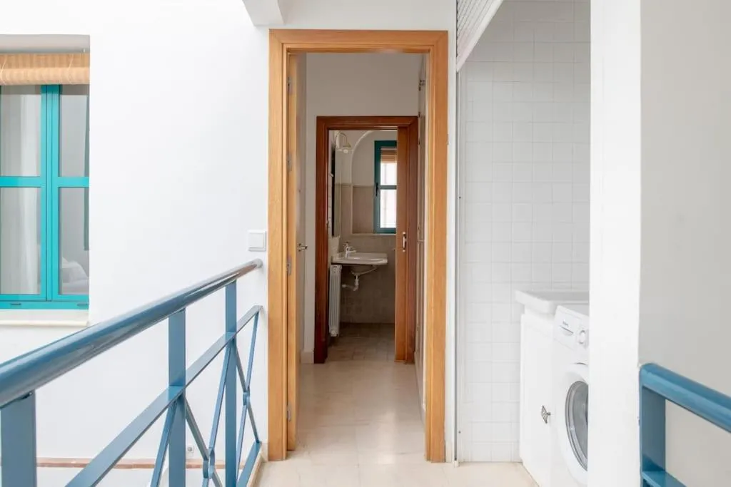 Image 2 of Alhondiga City Center Private House by Valcambre