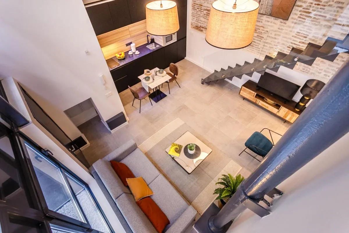 Image 1 of Amplísimo y coqueto apartamento de lujo y diseño en pleno Centro