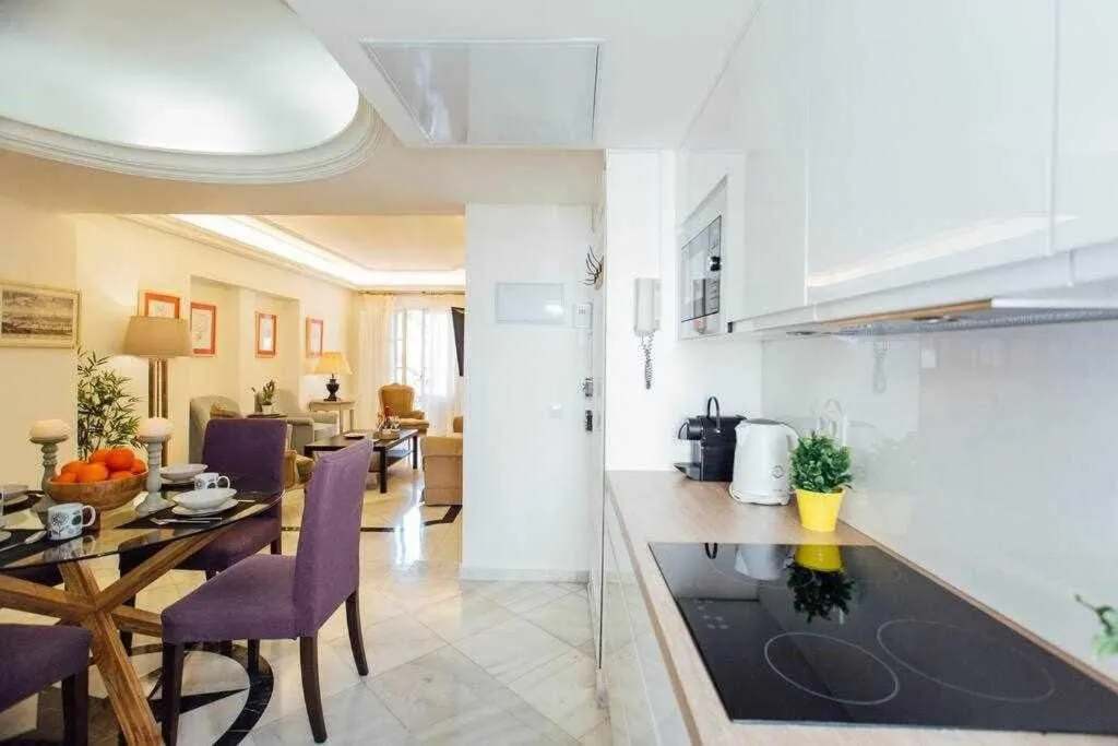 Image 2 of Apartamento Boutique Abades