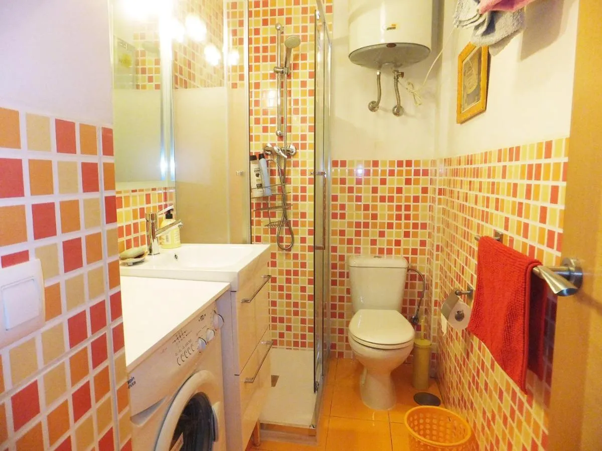 Image 2 of Apartamento Verde, tranquilo, 2 D, Parking Opcional