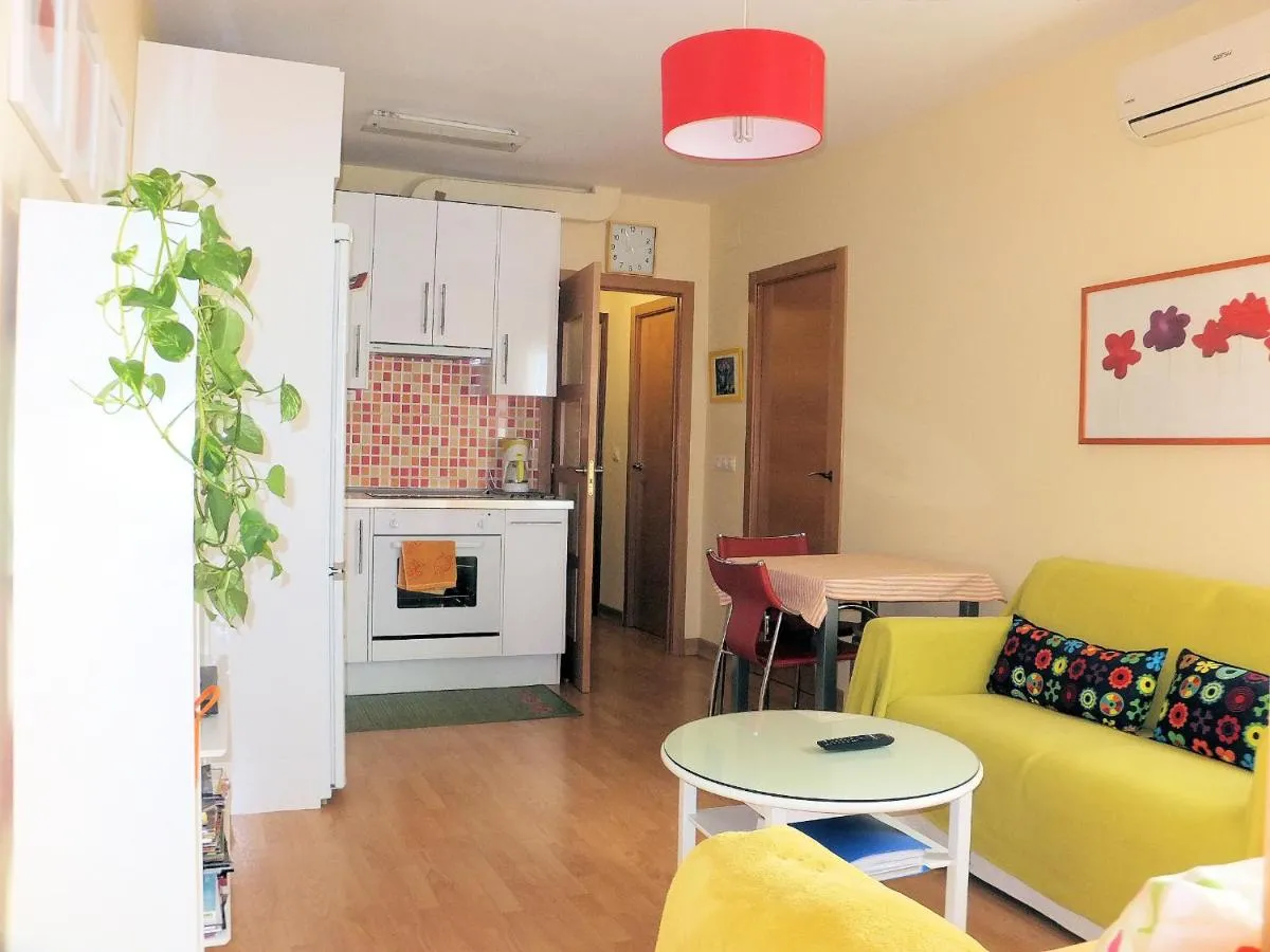 Image 3 of Apartamento Verde, tranquilo, 2 D, Parking Opcional