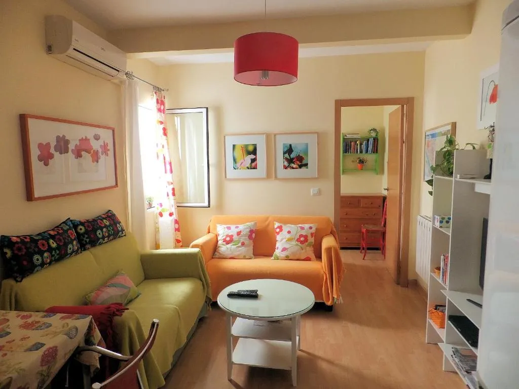 Image of Apartamento Verde, tranquilo, 2 D, Parking Opcional