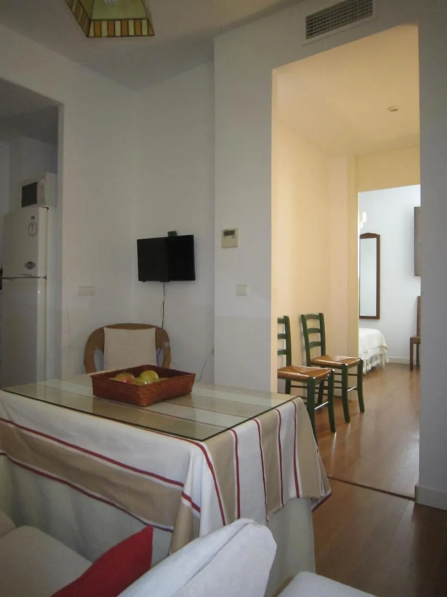 Image 4 of Apartamento céntrico Plaza del Salvador