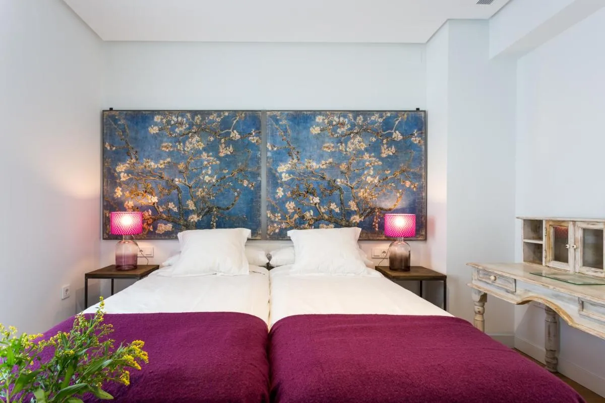 Image 1 of Apartamentos RG Plaza de España
