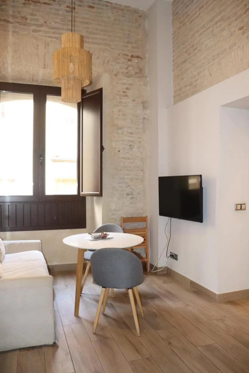 Image 4 of Apartamentos Reyes Catolicos 14