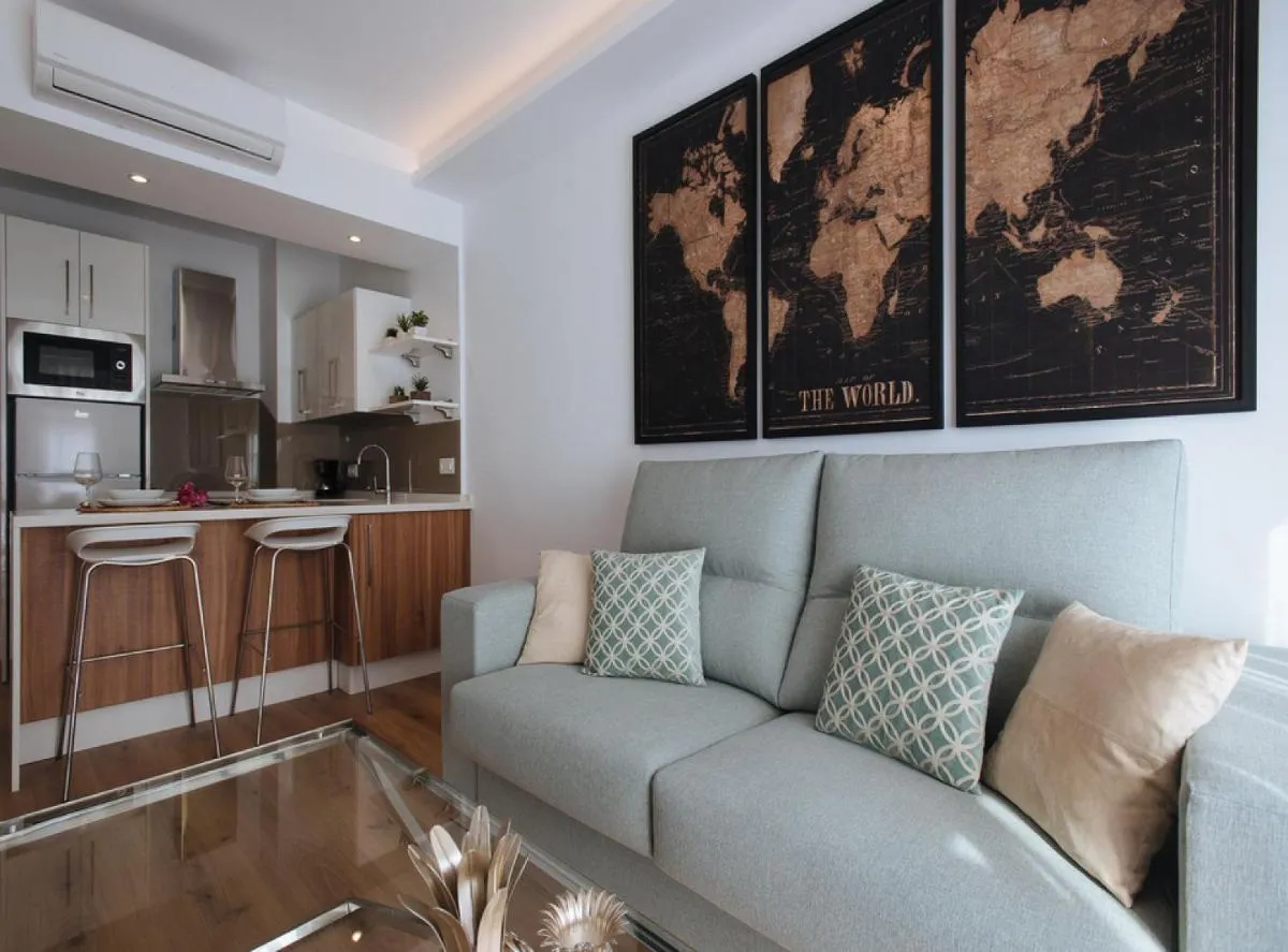 Image 5 of Azahares Suite Apartment