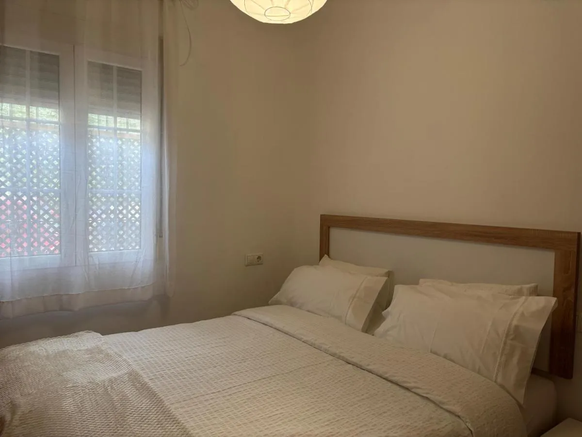Image 6 of Bonito y muy fresco apartamento en Nervión de dos habitaciones y dos baños