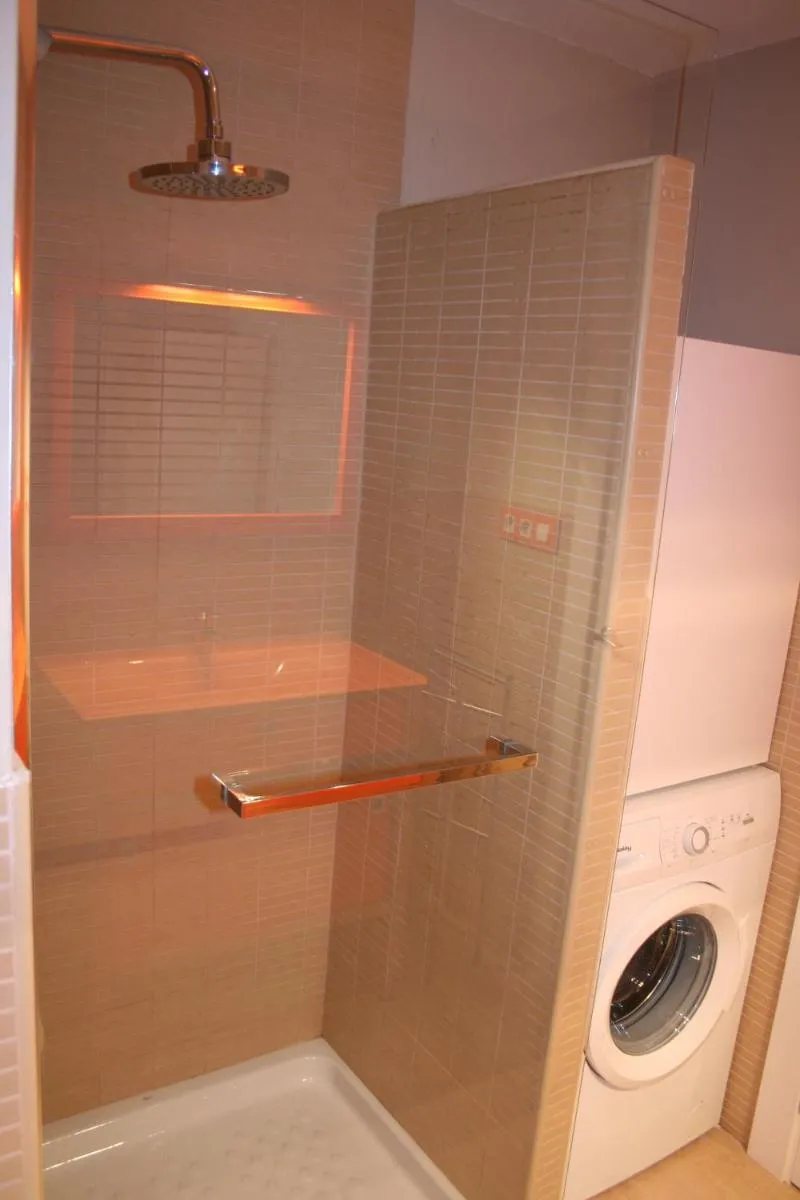 Image 4 of CLB Feria Apartment