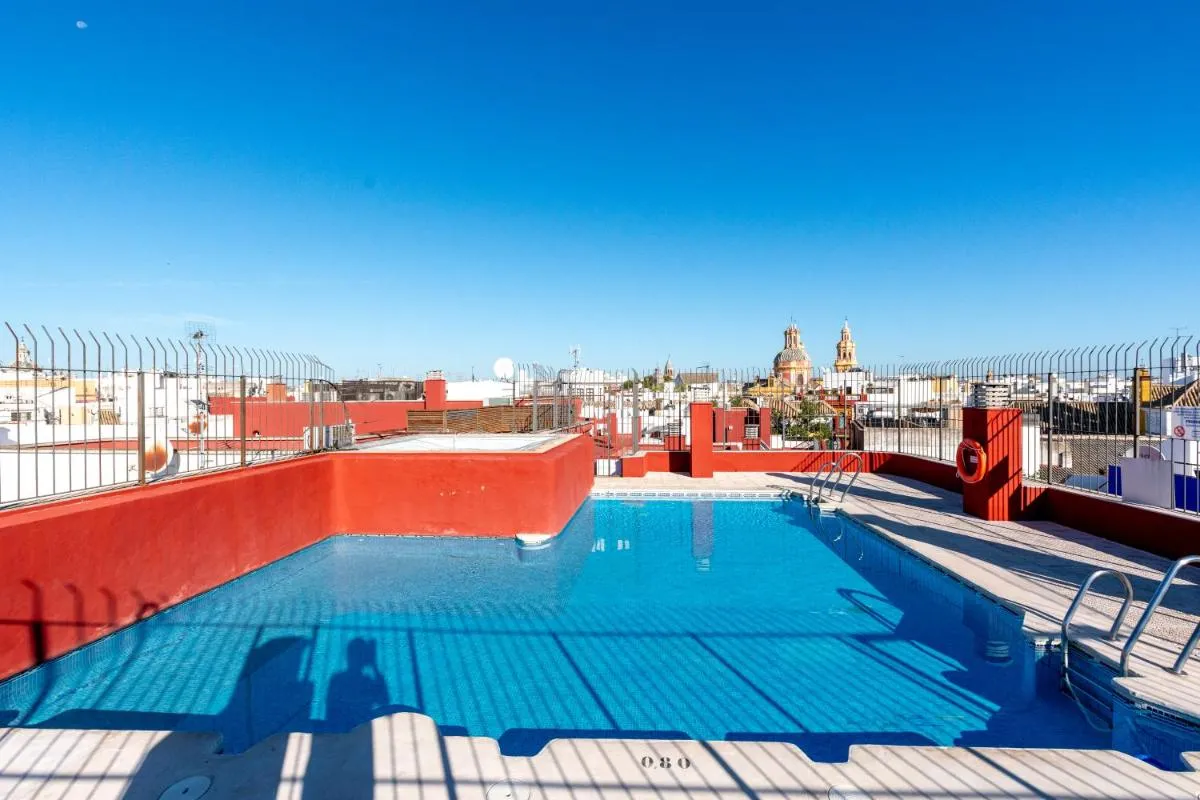 Image 3 of CN2 2bd 2Bth con Piscina y aparcamiento excelente ubicacion
