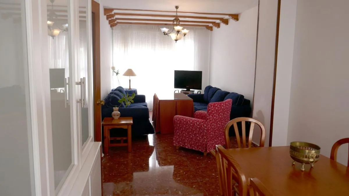 Image 4 of Casa Soleada en Calle Tranquila