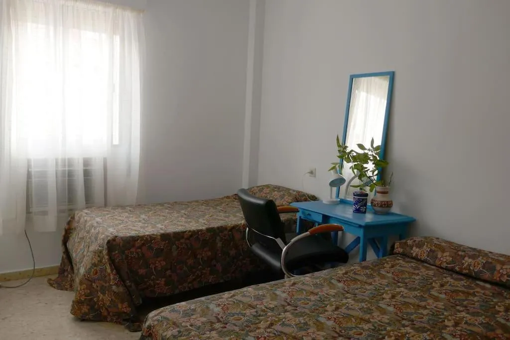 Image 6 of Casa Soleada en Calle Tranquila