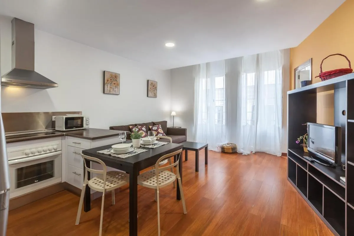 Image 3 of Casas de Sevilla – Apartamentos Cuna 41