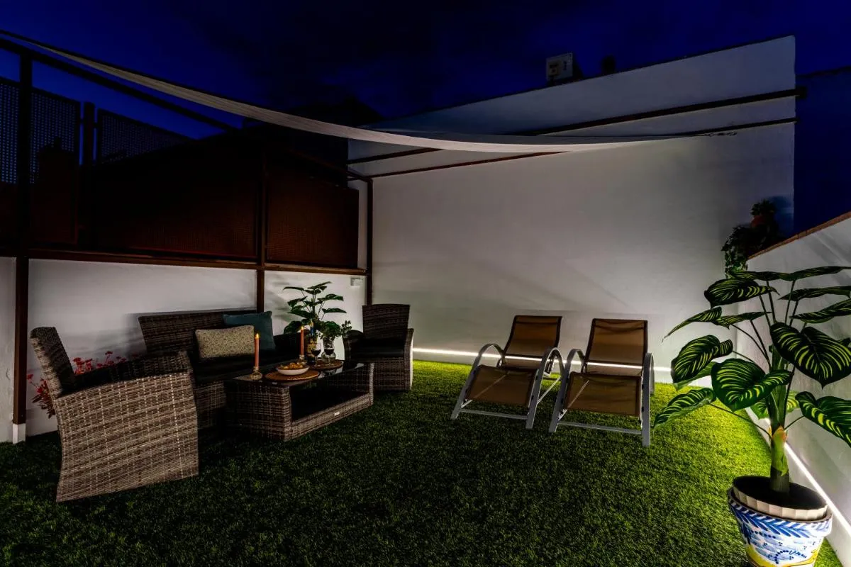 Image 6 of Céntrico dúplex con terraza