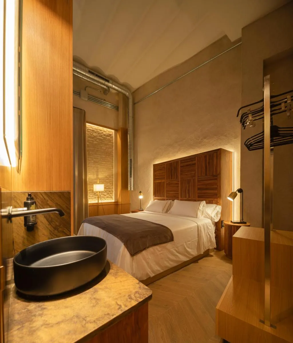 Image 5 of City Center – Avenue Luxury Apartment – PRIVATE FREE PARKING