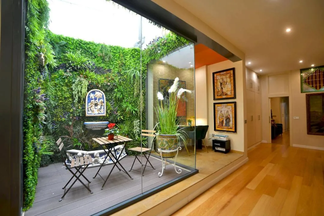 Image 4 of Classic and Luxury- 2Bd 2Bth- Sierpes