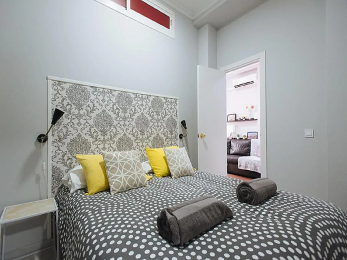 Image 6 of Divi Apartments Martínez Montañes
