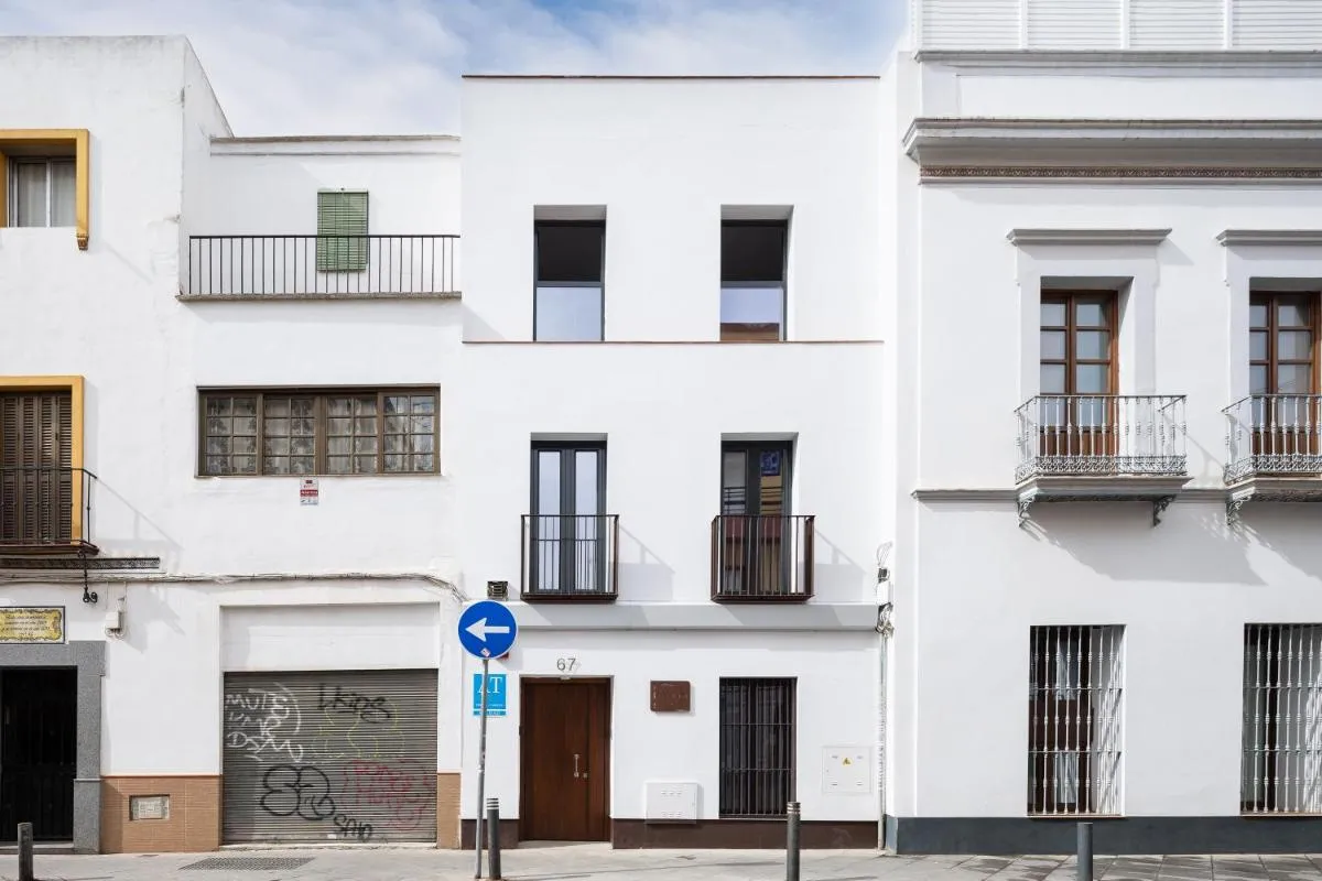 Image 5 of Dolium Apartments
