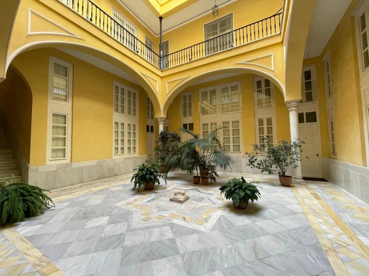 Image 5 of DreamsApt Plaza Nueva II