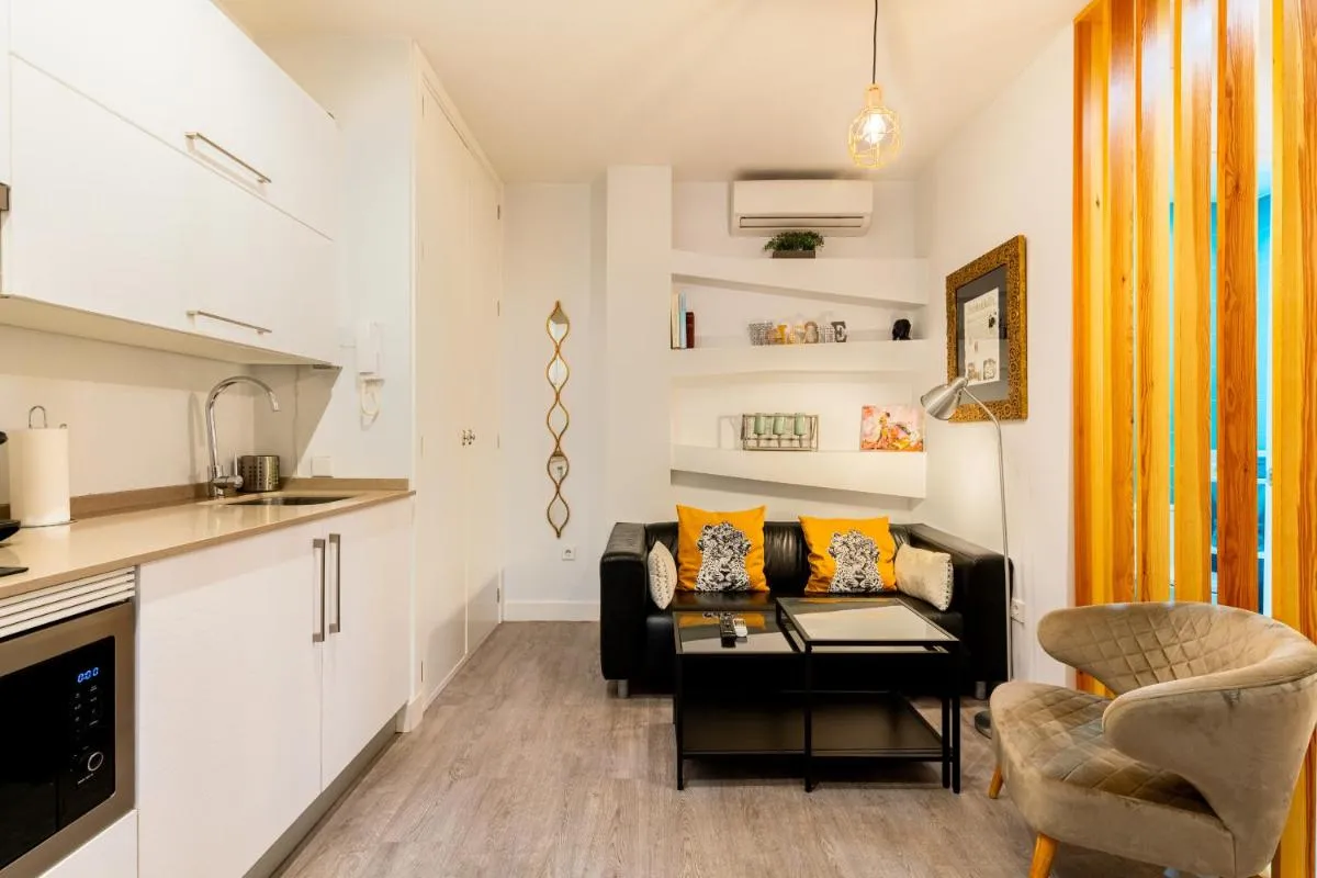Image 3 of ESTUDIO EN PLENO CENTRO de SEVILLA by MSHOLIDAYS