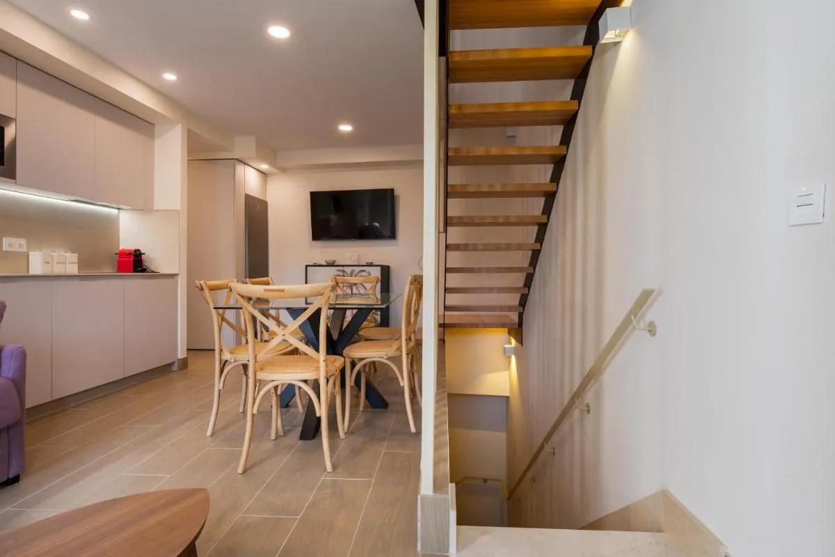Image 4 of Espectacular Ático Duplex – terraza Plaza del Salvador