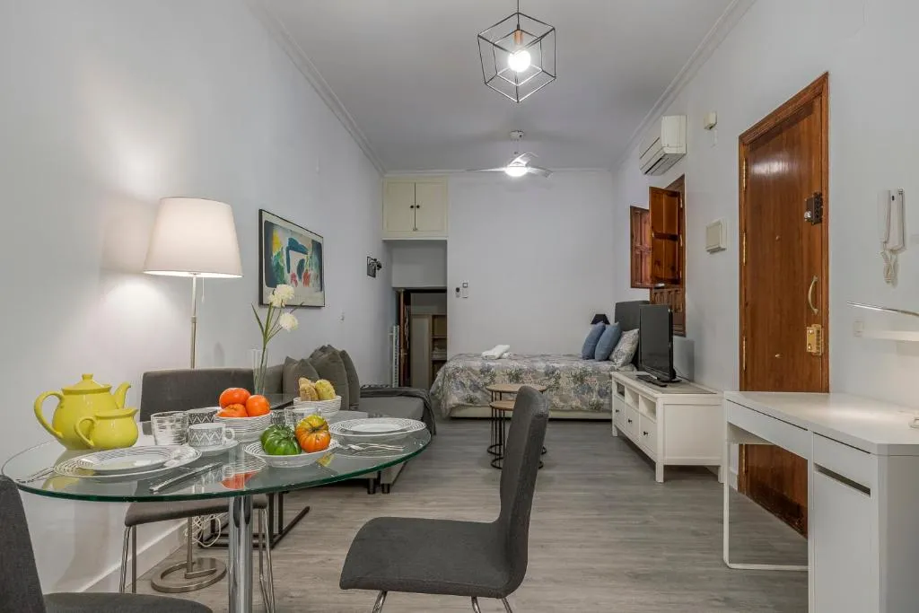 Image of Estudio calle baños