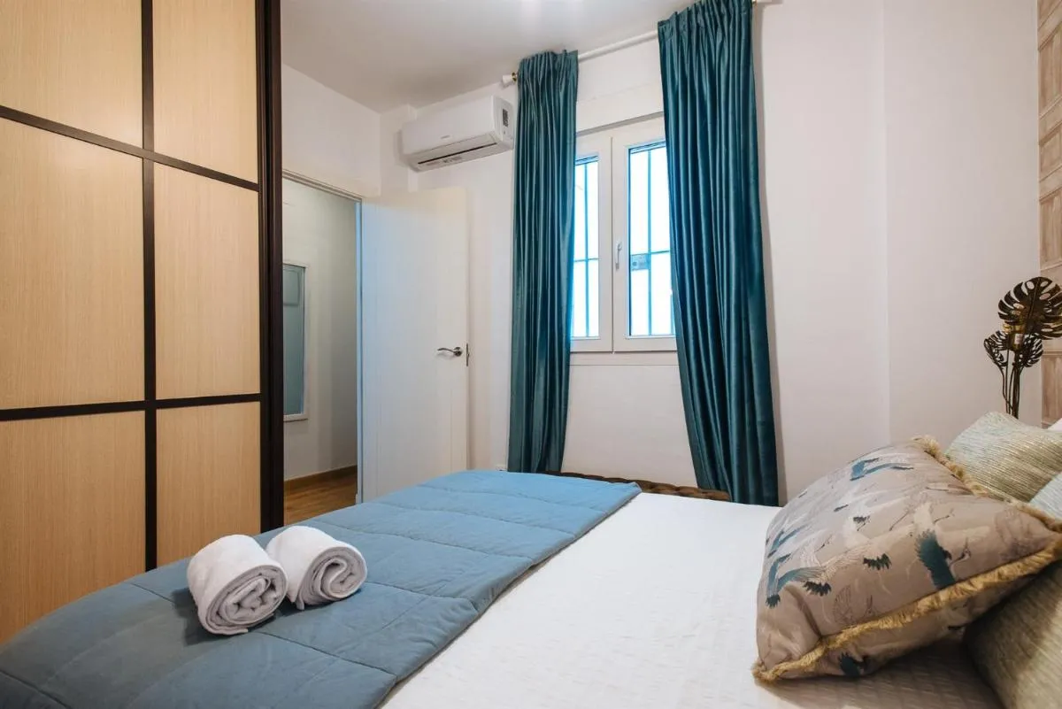 Image 3 of Feijóo Suite Apartment