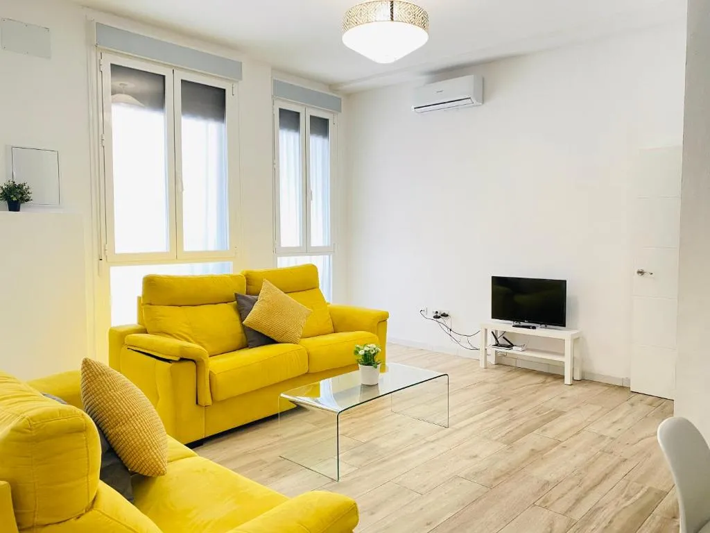 Image of Flamenca Triana – Apartamento Wifi con 2 Dormitorios 2 sofas camas 2 baños
