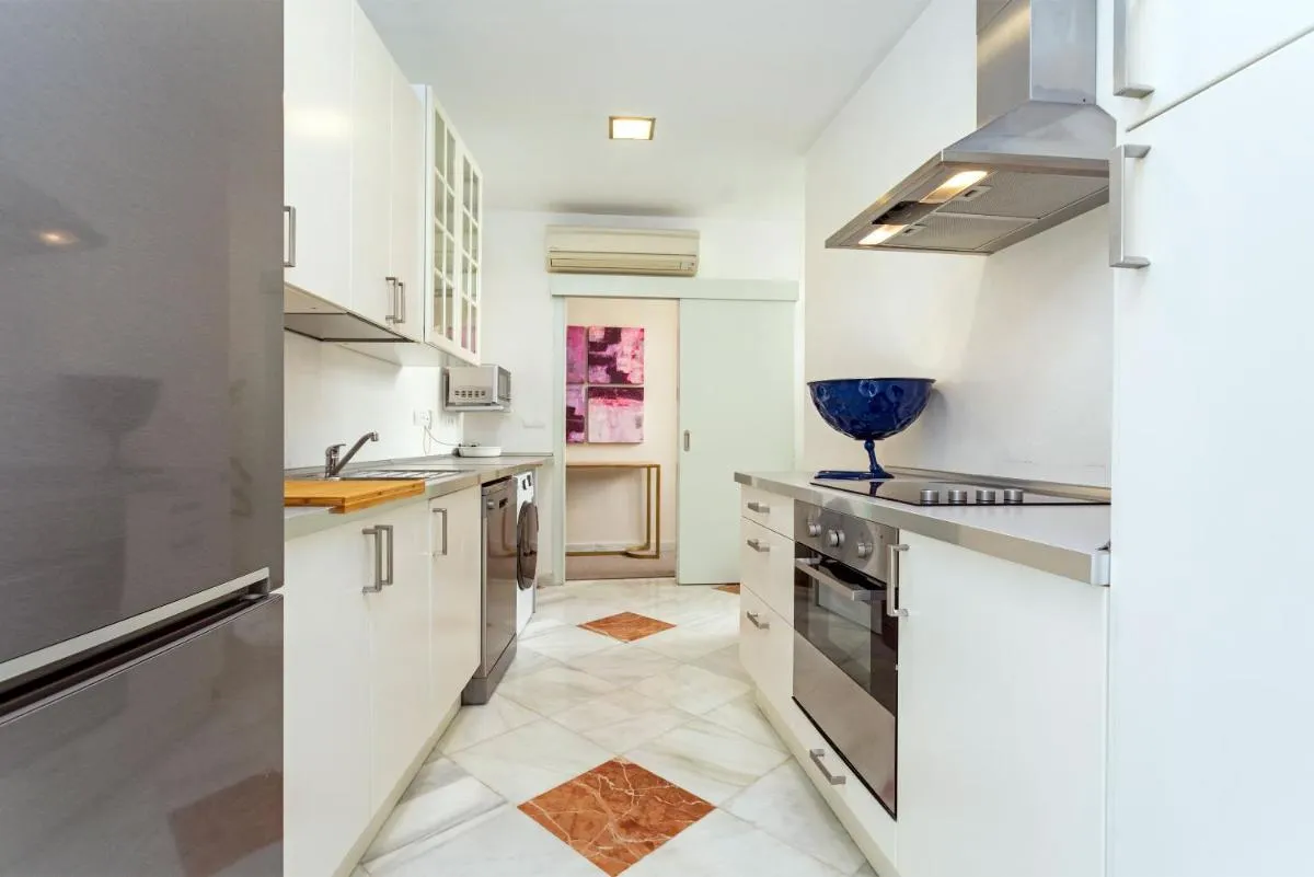 Image 4 of Genteel Home Abades