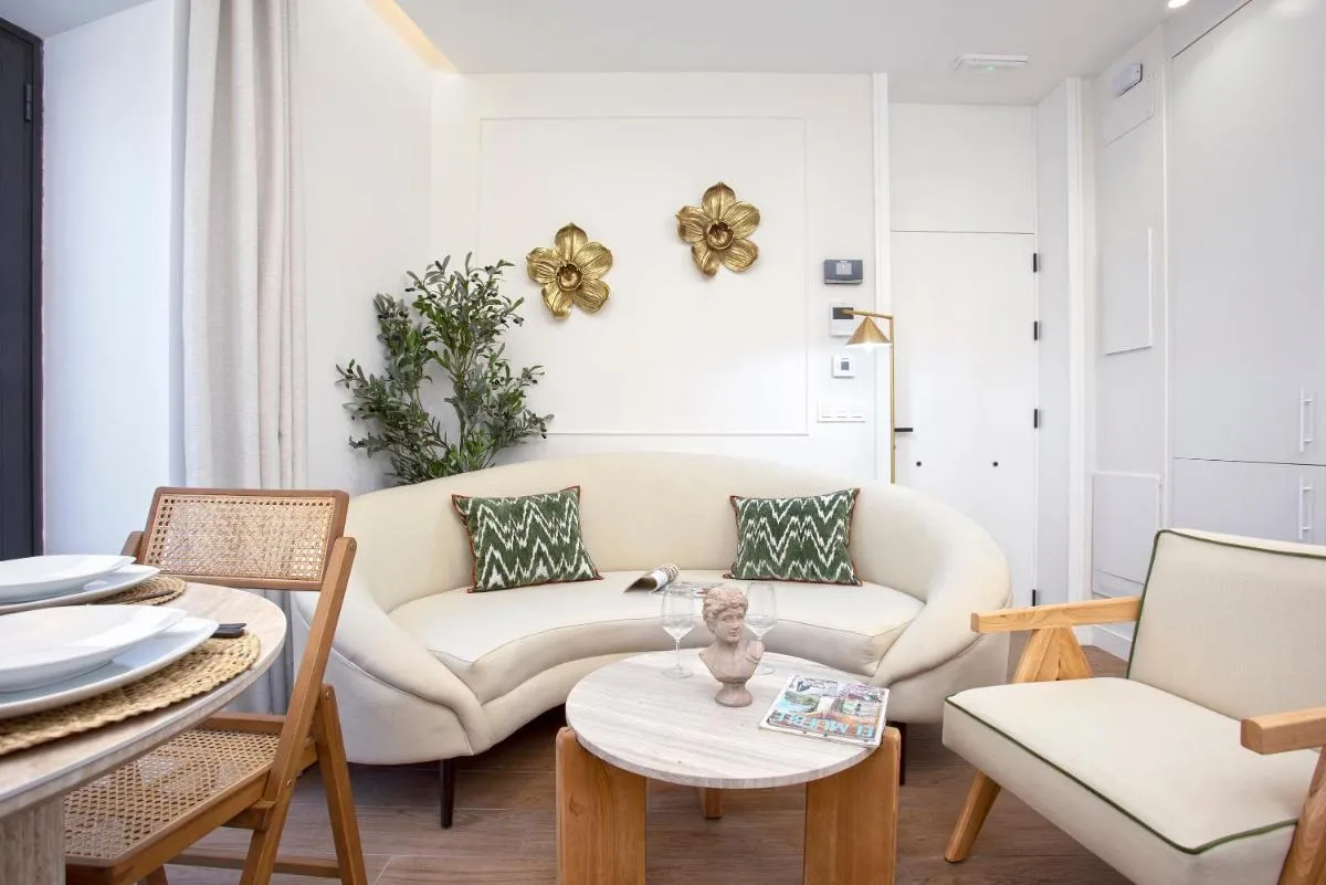 Image 4 of Genteel Home Gamazo