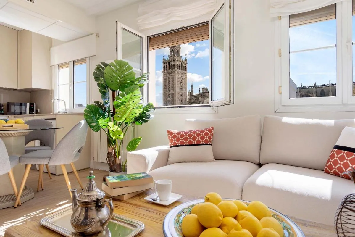 Image 3 of Genteel Home Giralda