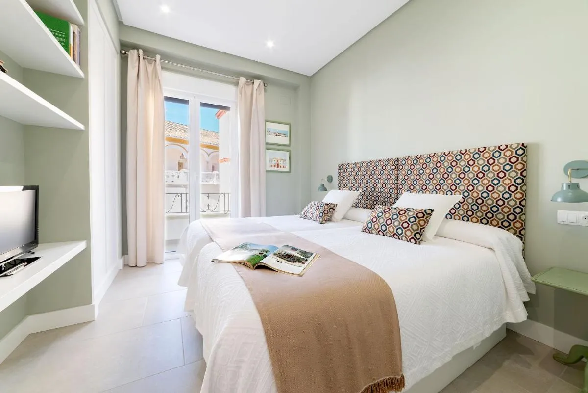 Image 1 of Genteel Home Maestranza