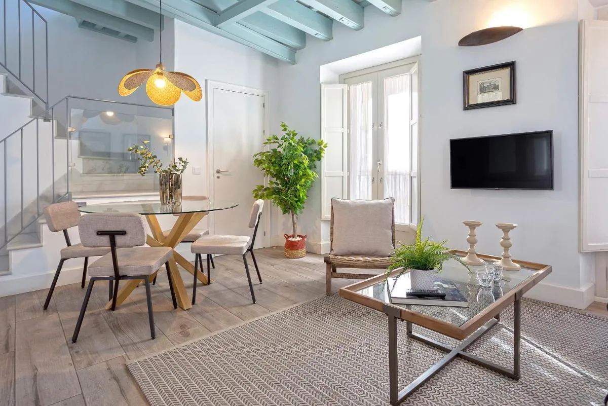 Image 1 of Genteel Home Padre Marchena