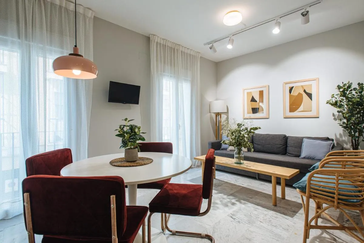 Image 3 of Guadalquivir Terrace Suite Apartments
