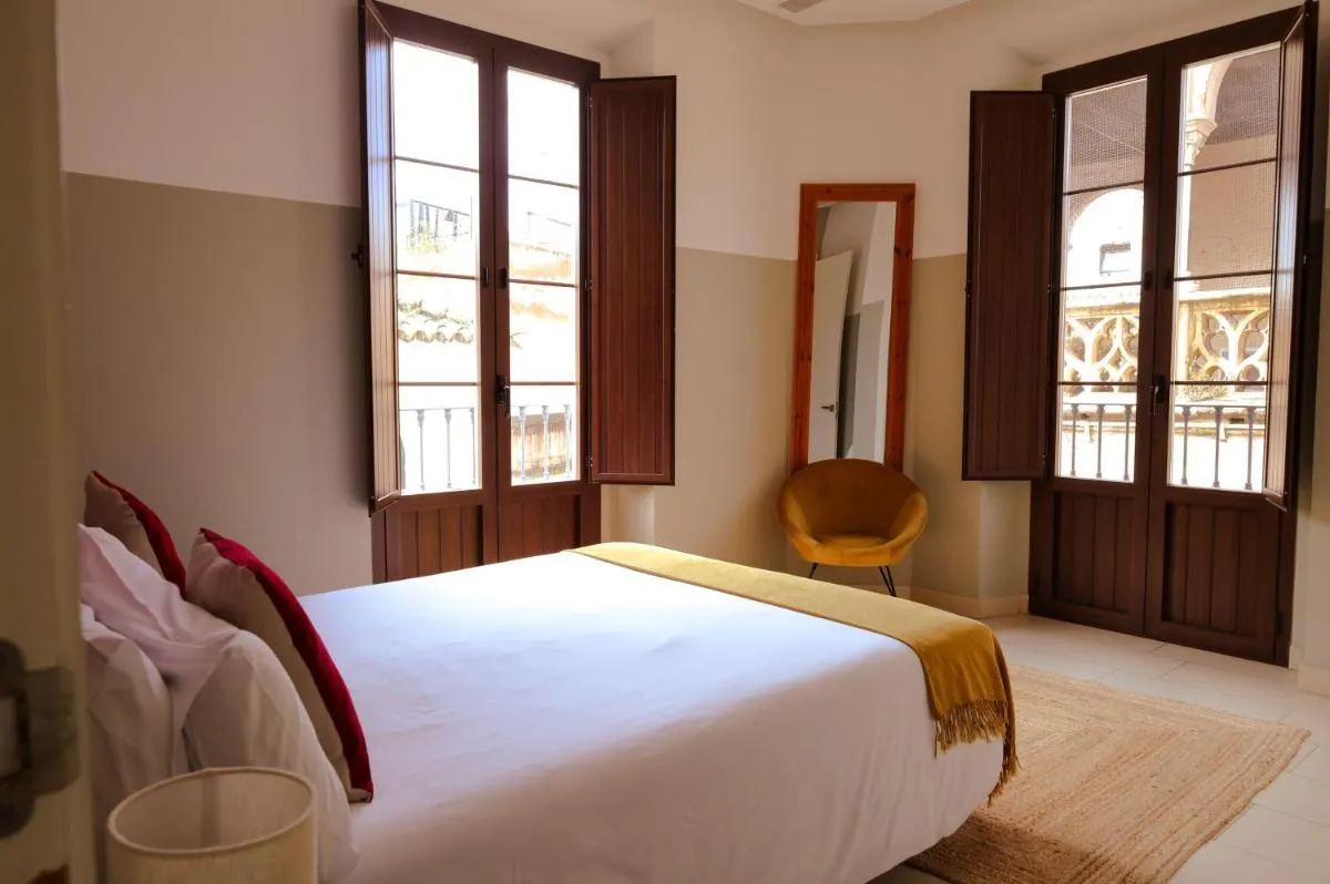 Image 1 of Guzman El Bueno Suites