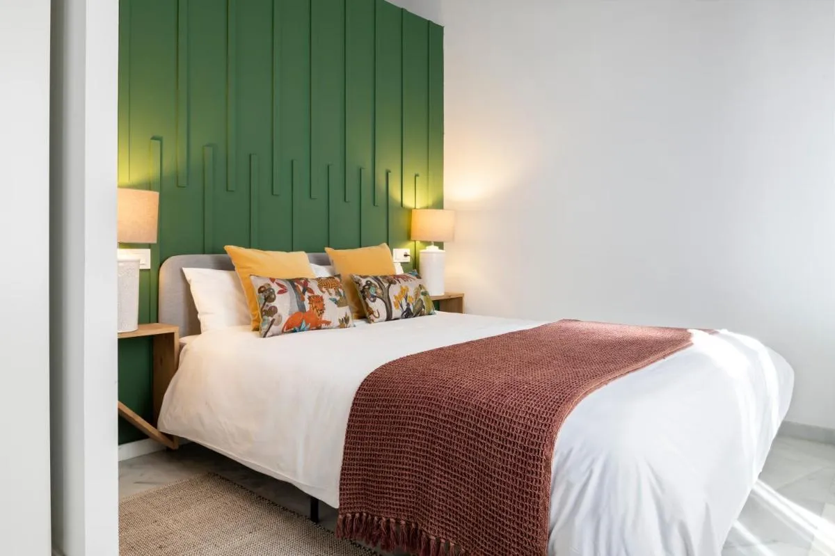 Image 3 of Hernando Colón Suite Apartments