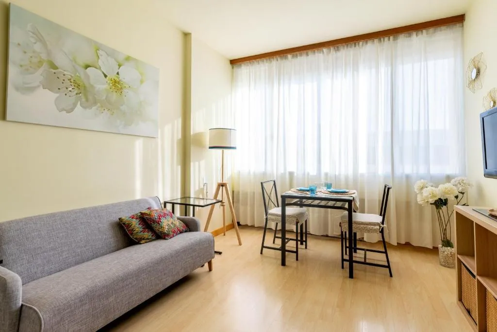 Image of Holi-Rent Martin Villa