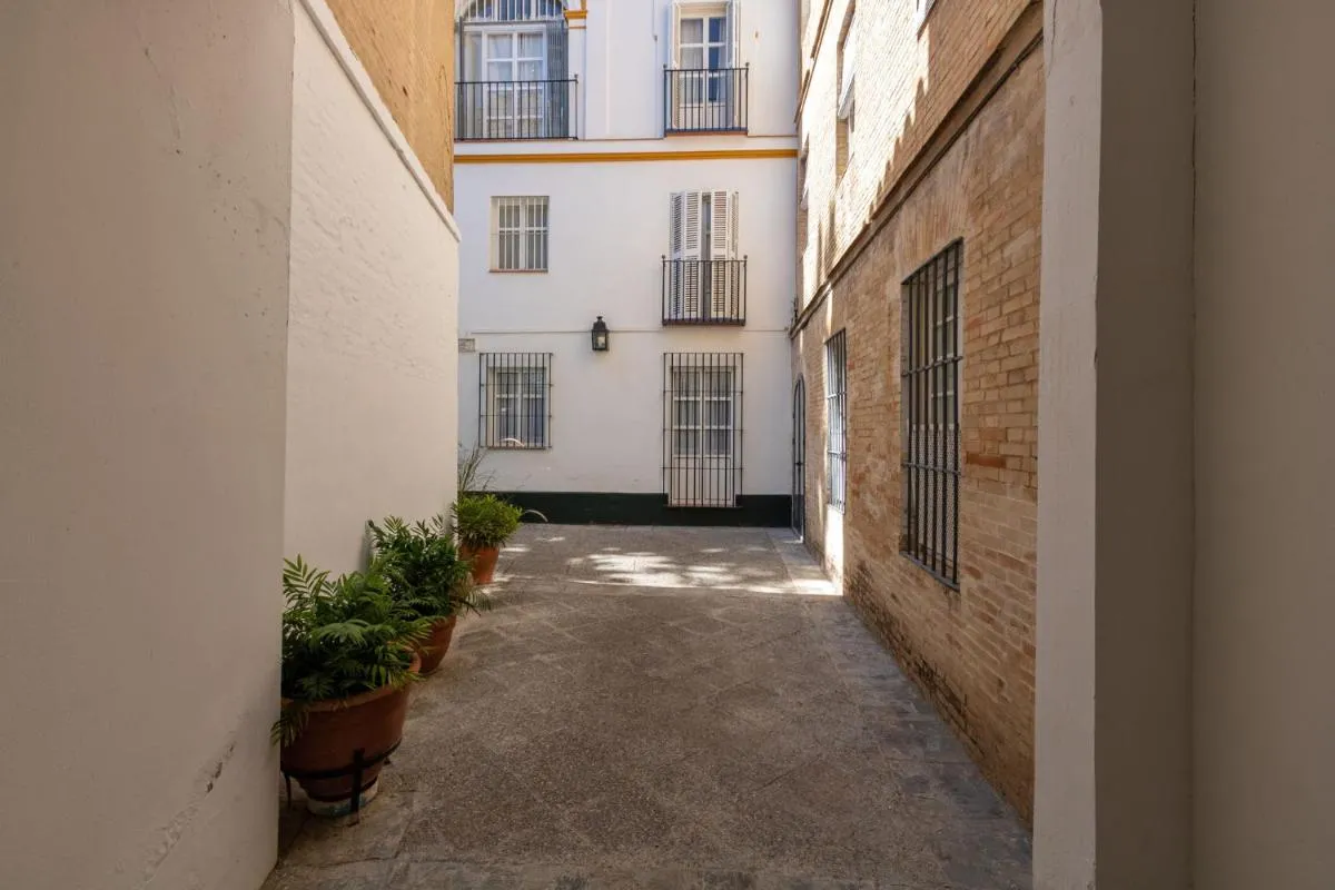 Image 5 of Holiday Apartment, 2 pax, historical center
